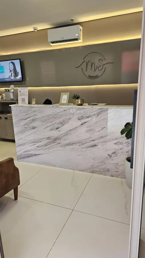 Clínica pronta com 78m² privativos — Loja 01, 1º piso — foto 2