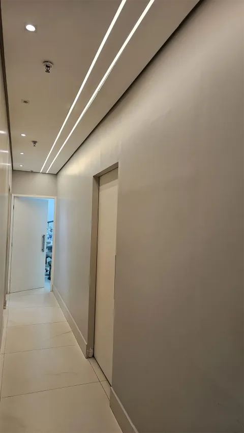 Clínica pronta com 78m² privativos — Loja 01, 1º piso — foto 4